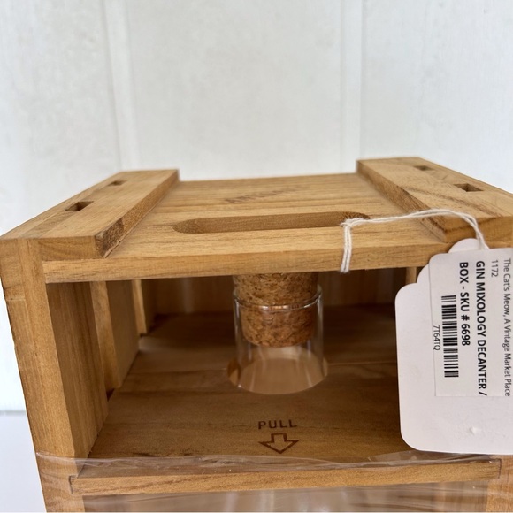 ARTLAND MIXOLOGY GIN DECANTER IN WOODEN CRATE NWT - Picture 10 of 16